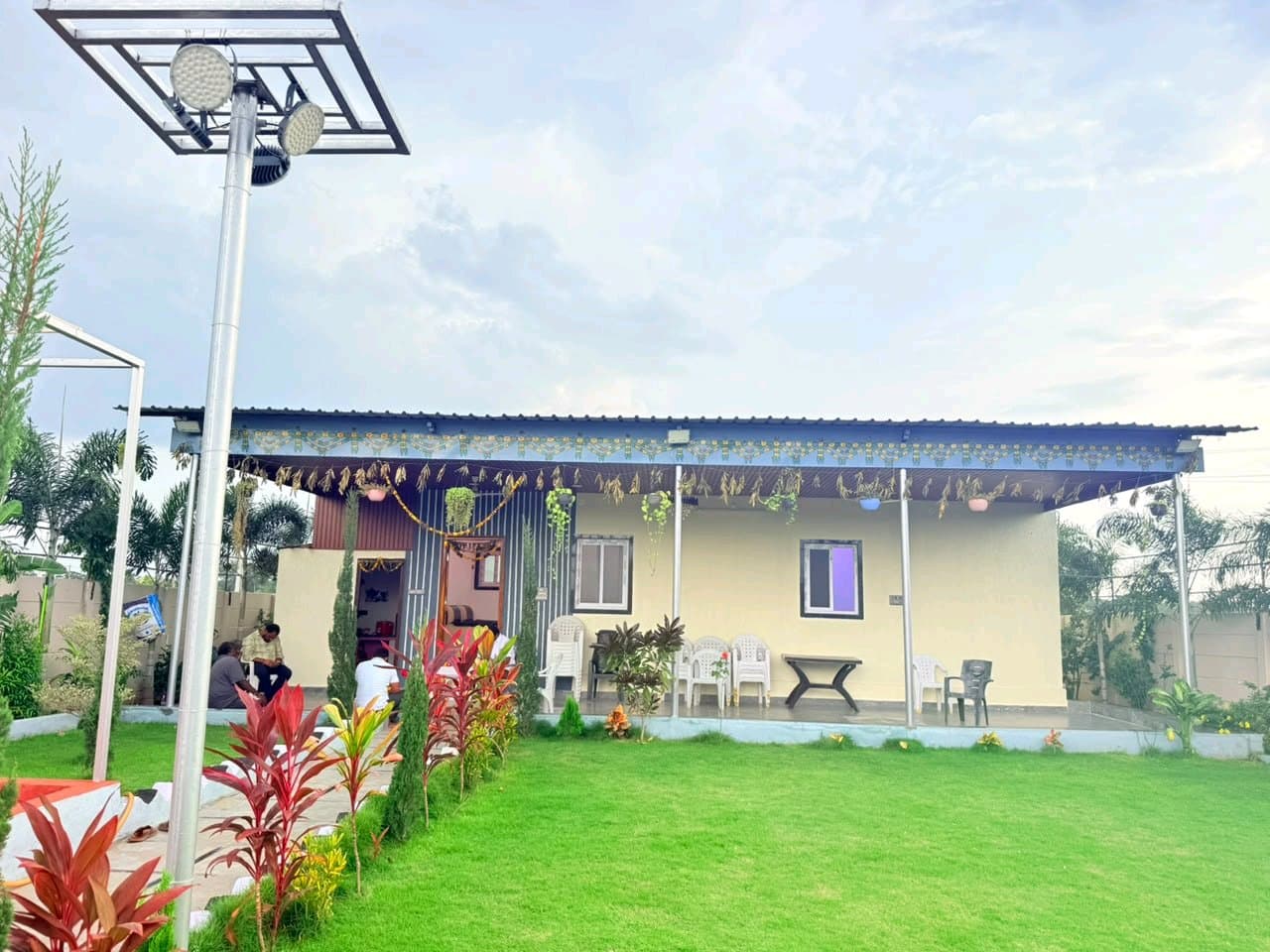 Dozzy 2655 (1 BHK), Palmakole
