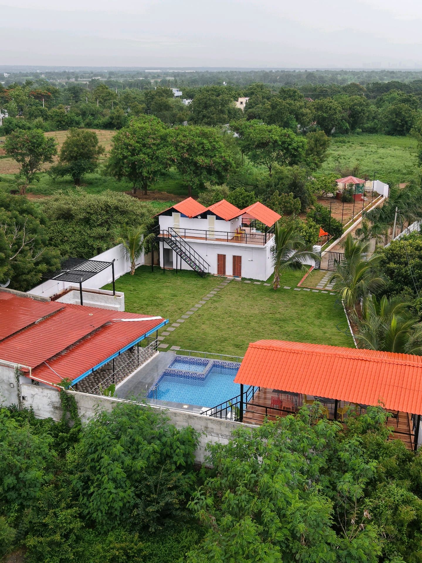 Dozzy 2185 (6 BHK), Shamshabad