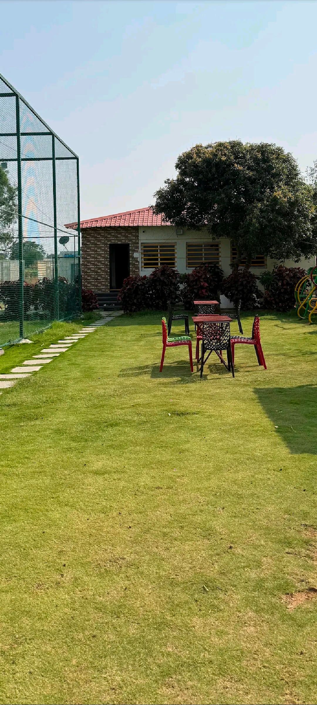 Dozzy 2123 (2 BHK), Moinabad