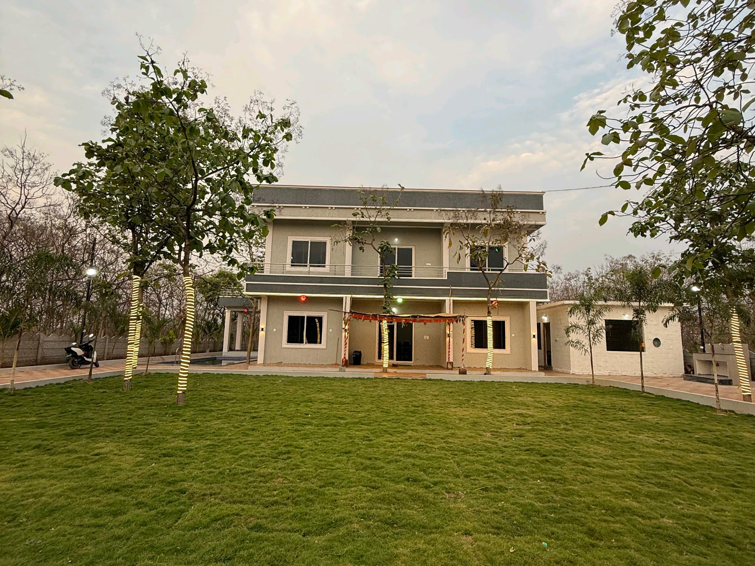 Dozzy 2150 (4 BHK), Bibinagar