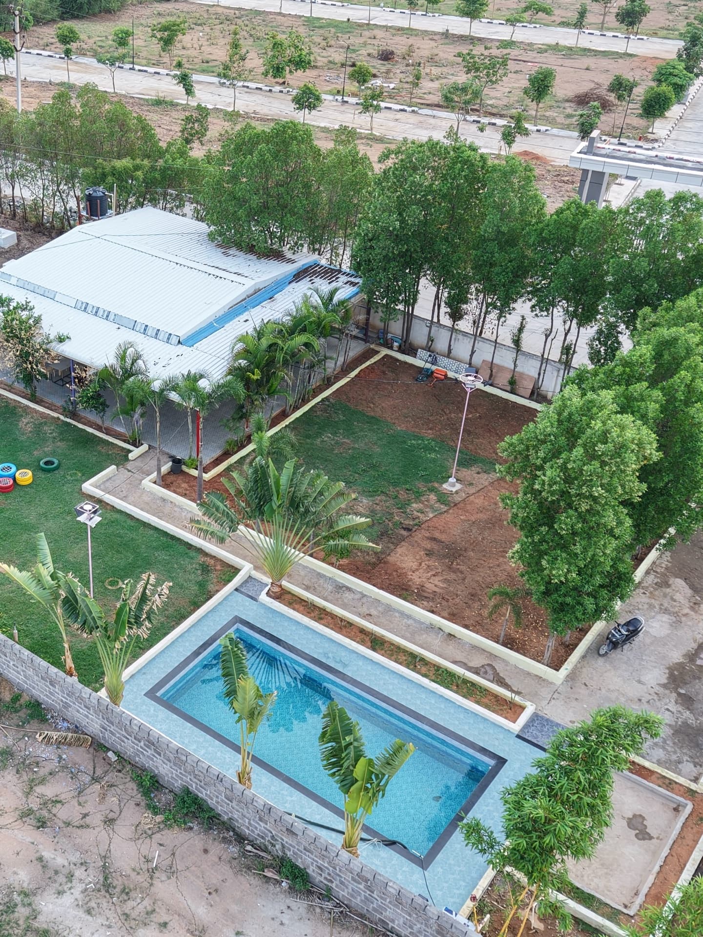 Dozzy 1727 (2 BHK), Jeedipally