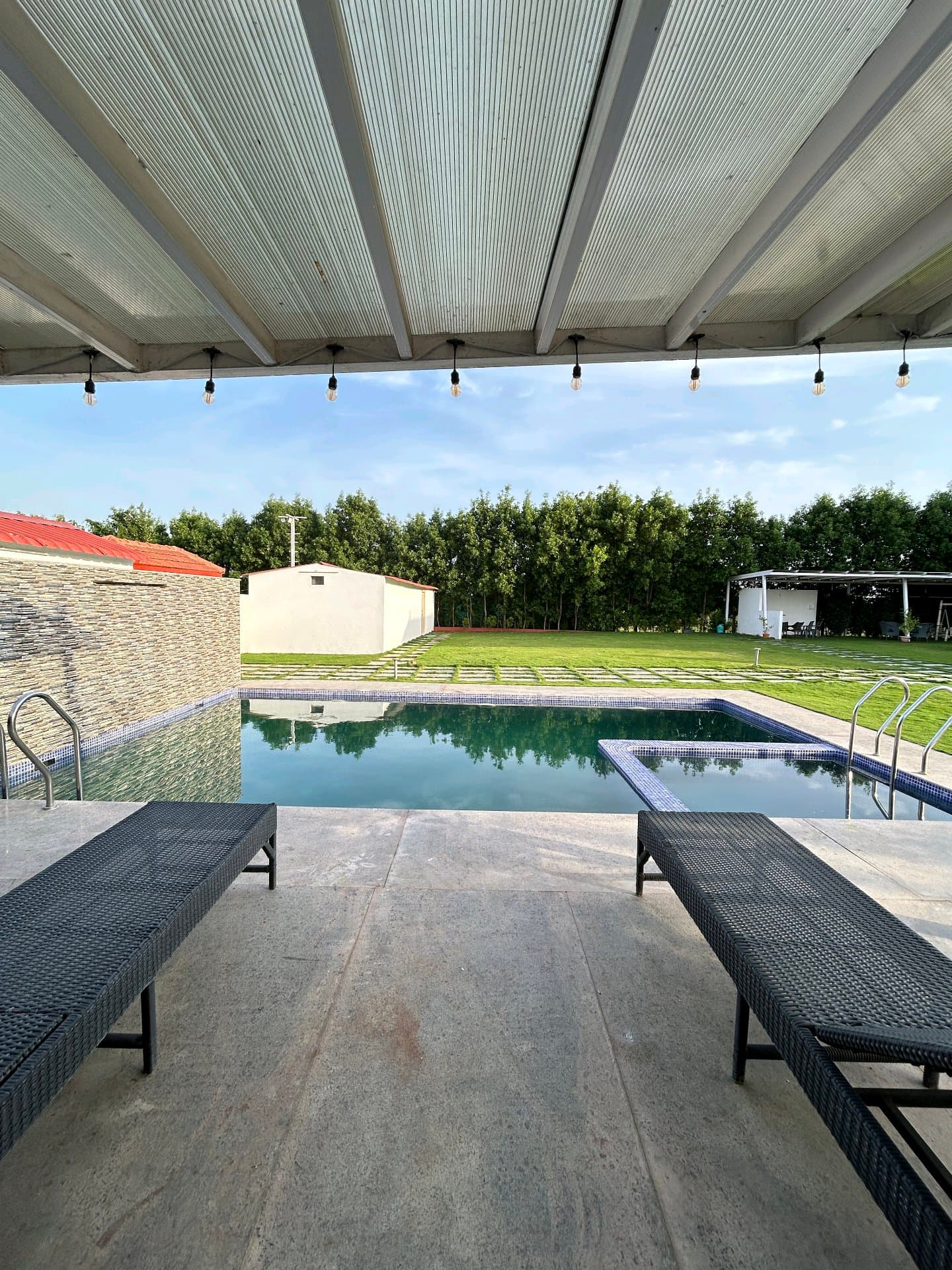 Dozzy 1833 (3 BHK) — photo 5