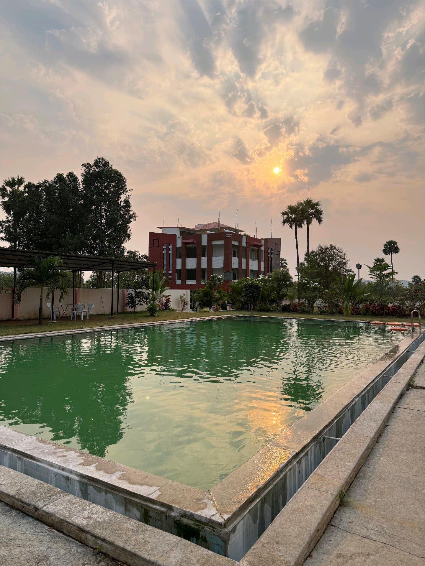 Dozzy 1786 (5 BHK), RAMOJI FILM CITY