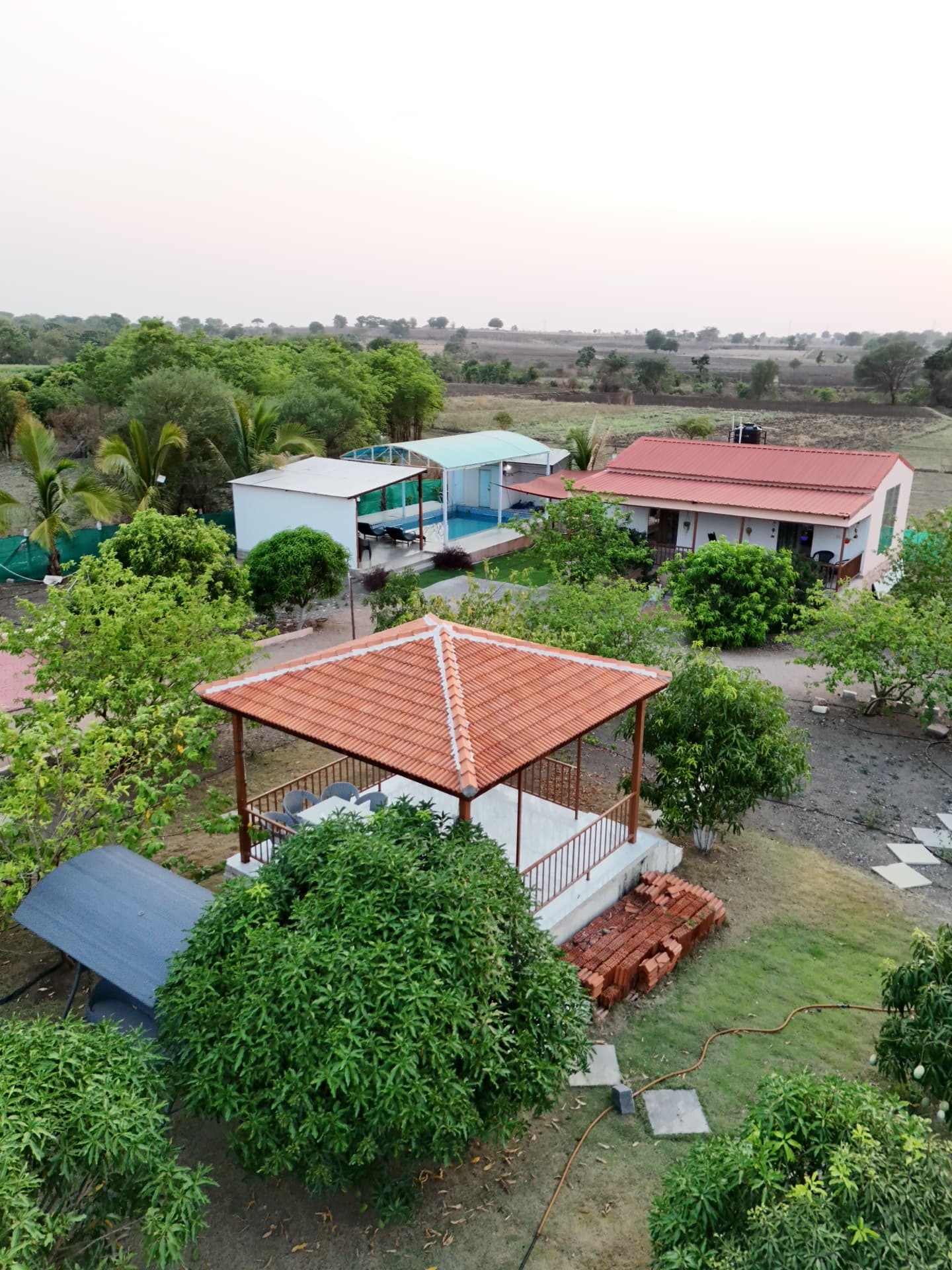 Dozzy 1715 (3 BHK), Nyalata