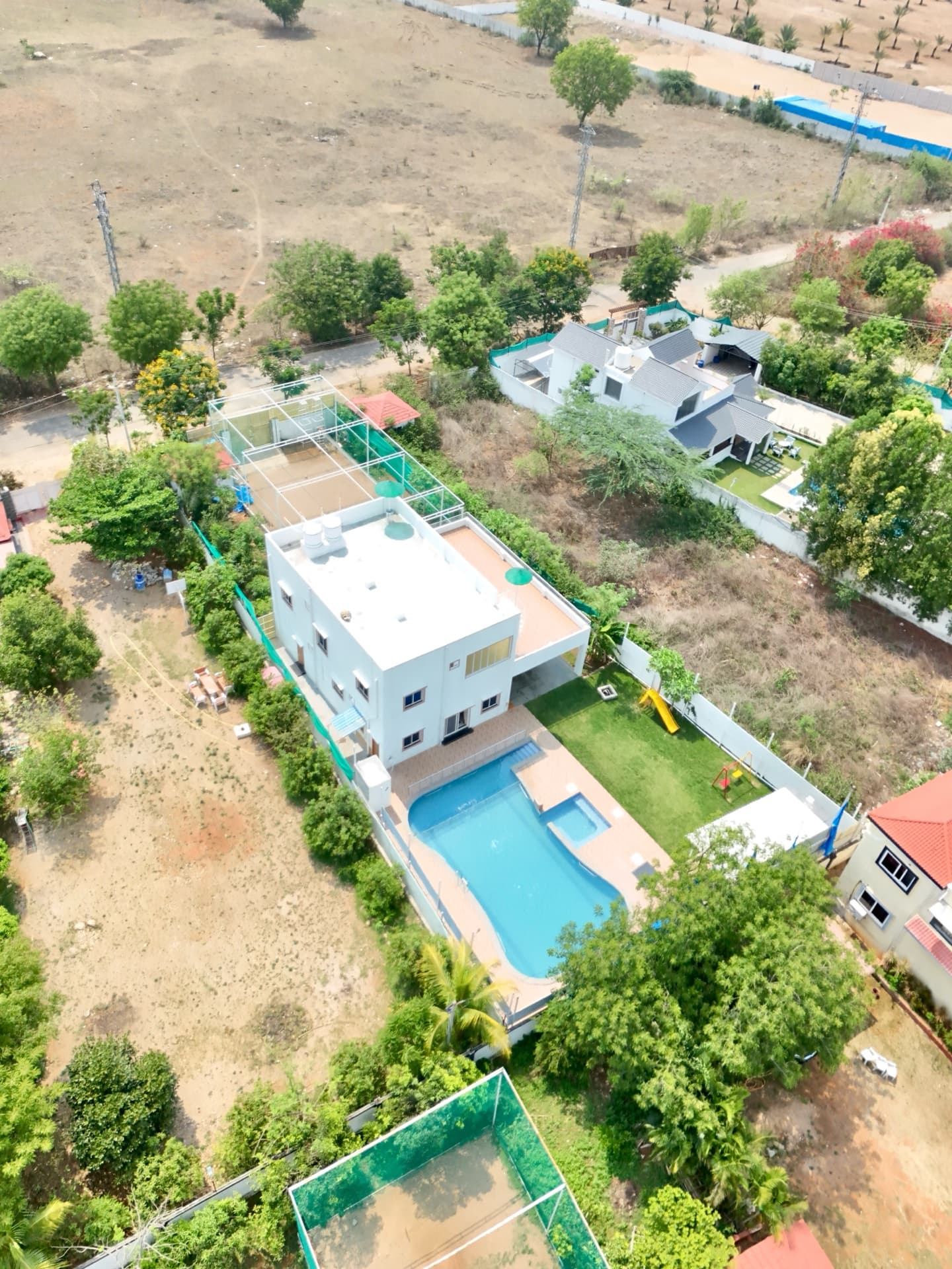 Dozzy 1723 (4 BHK) — photo 2