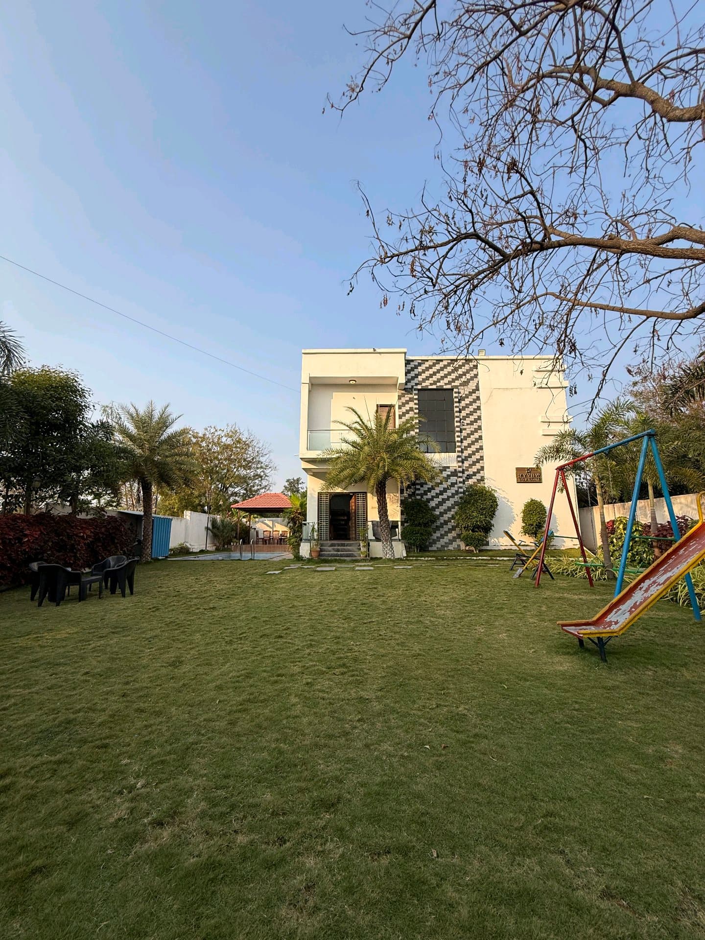 Dozzy 1832 (3 BHK), Moinabad