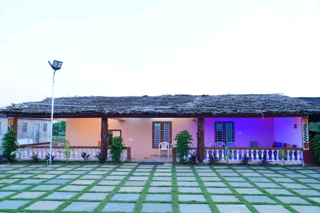 Dozzy 1862 (3 BHK), Kethireddypally