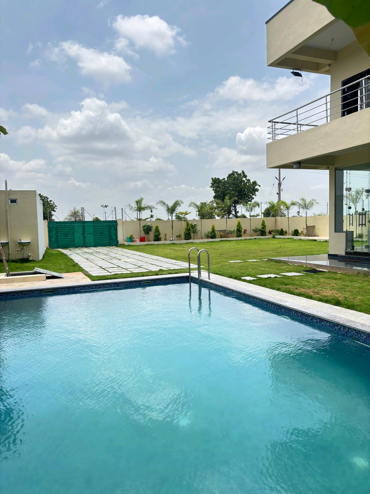 Dozzy 1850 (4 BHK) — photo 5