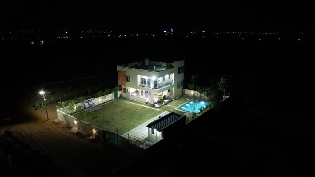 Vrindavan Farm stay KSR, Choutuppal