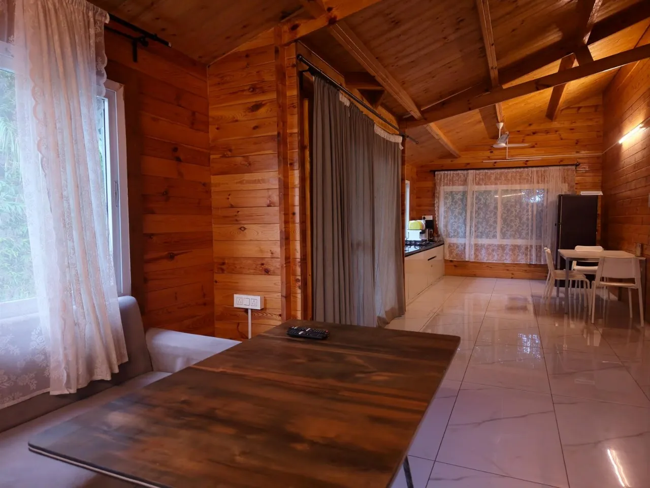 wooden escape — photo 3