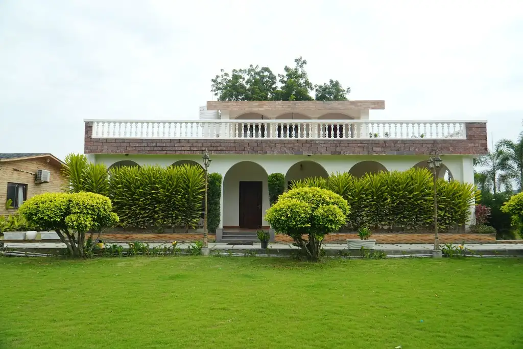 V Exotica Farmhouse, Ghatkesar