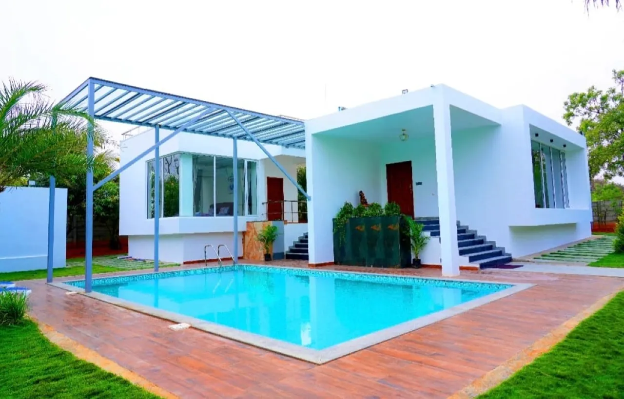 Sky farm house — photo 2