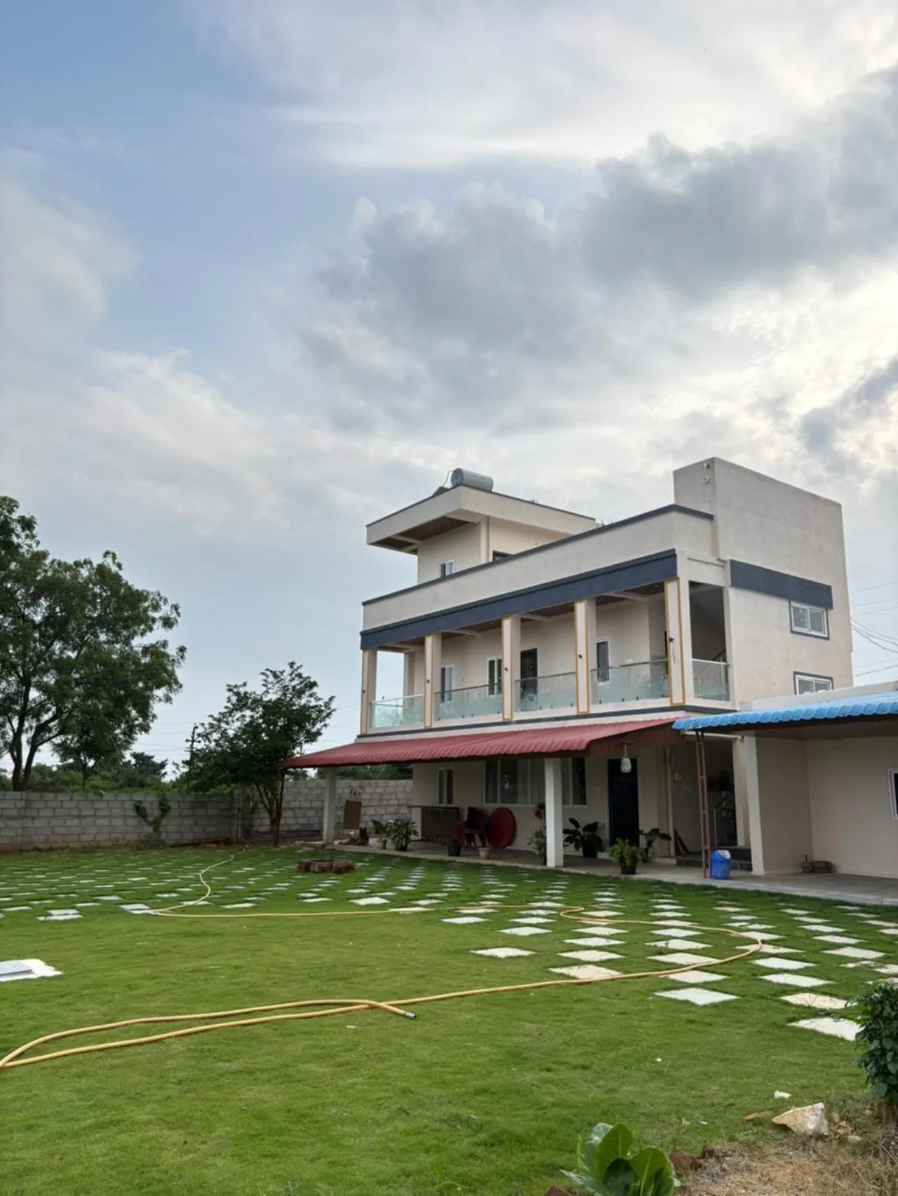The Royal V Retreat, Kadthal