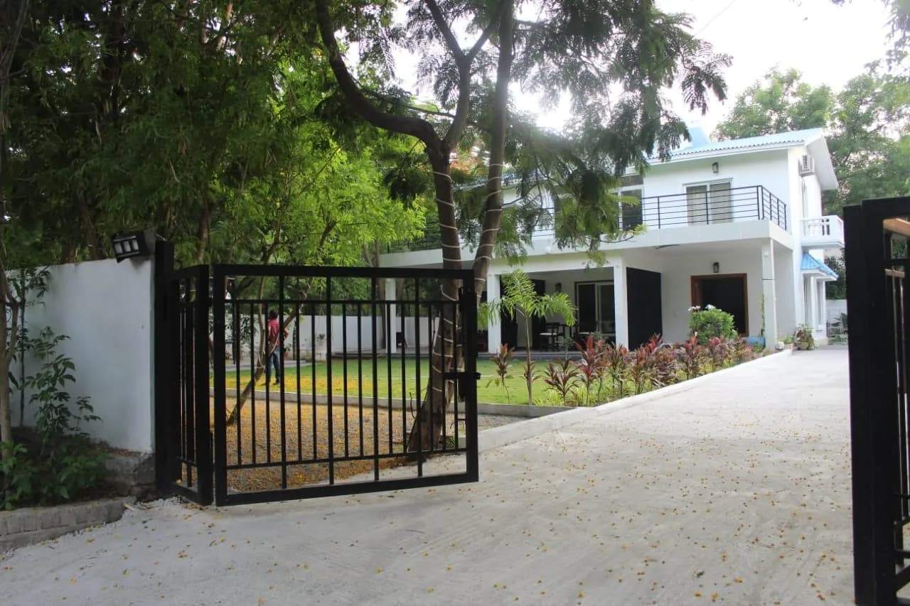 Nature's scape farmhouse, Shamirpet